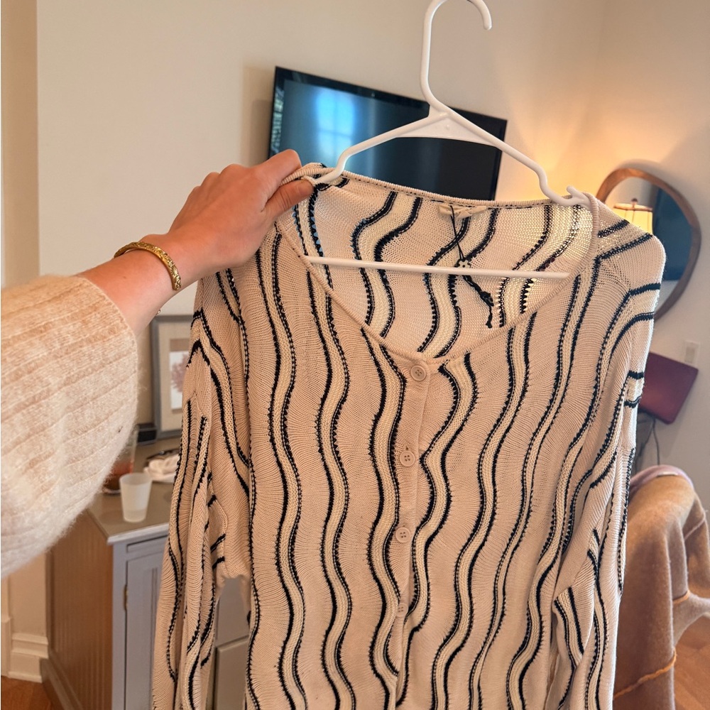 VRG GRL Cream and Black Wavy Striped Sweater